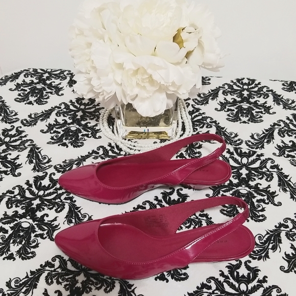 Women's Sling back Pointed Toe Kitten-heels Shoes Size 6 New/NWOT - Picture 3 of 11